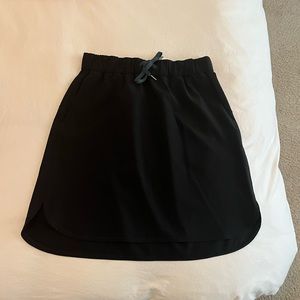 Lululemon On The Fly Skirt, Black, Size 8